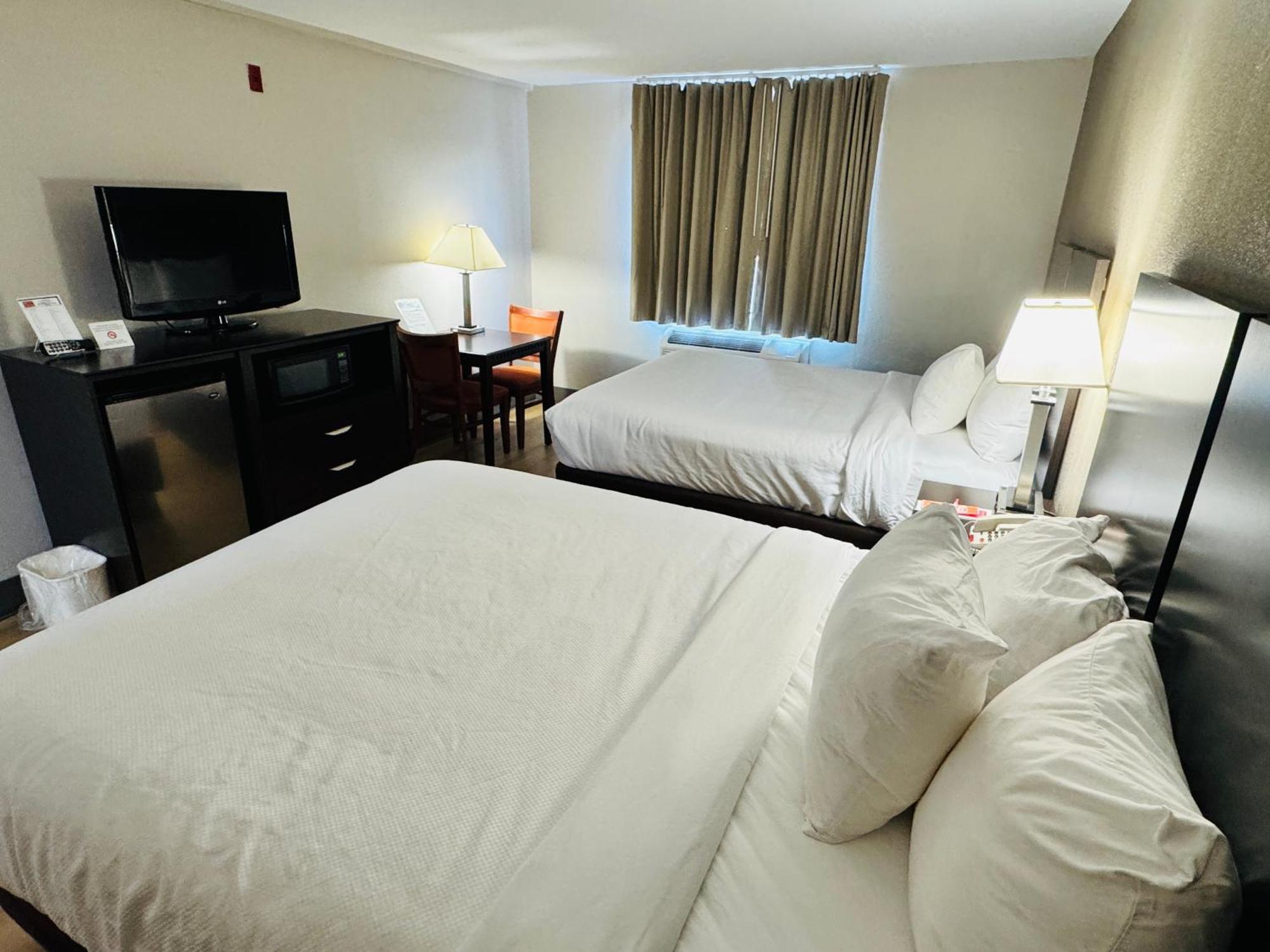 Econo Lodge Inn & Suites Monroe Eksteriør billede
